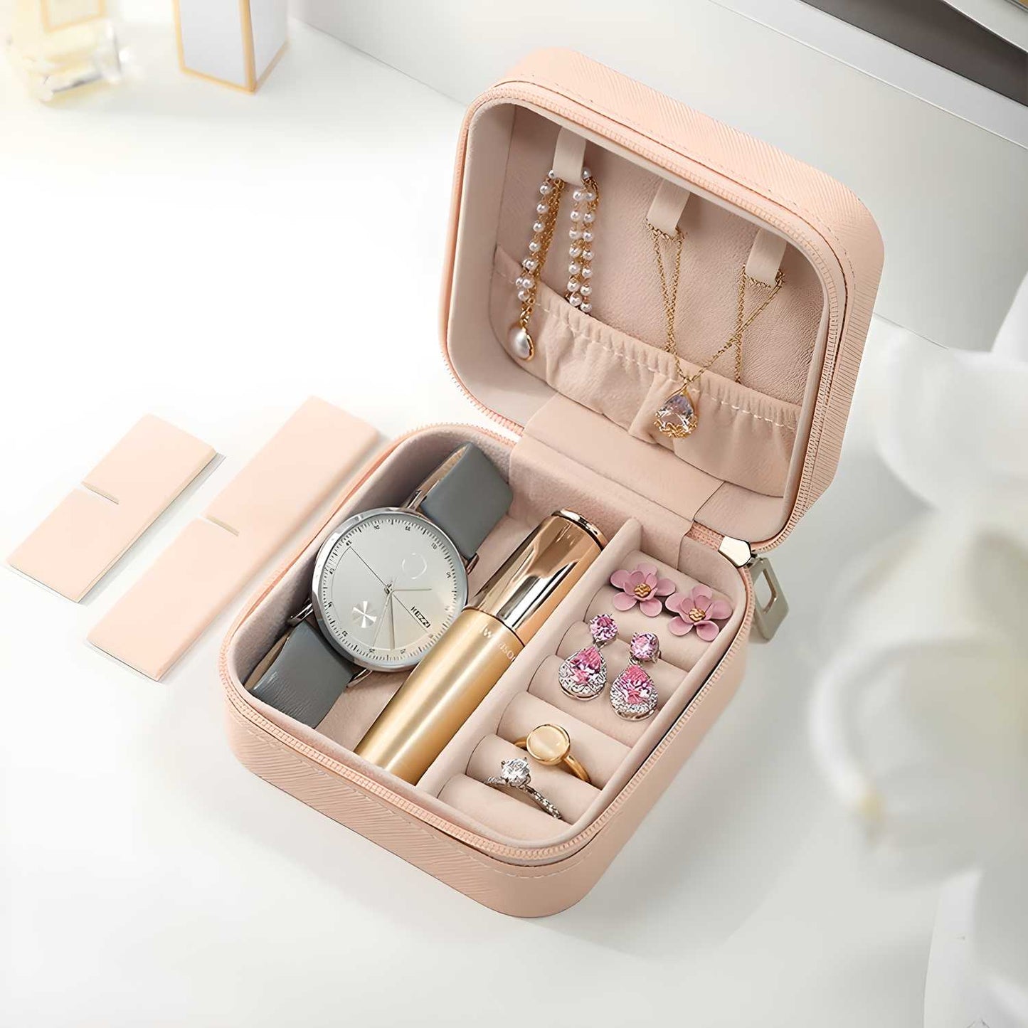 JewelJoy Portable Jewelry Organizer