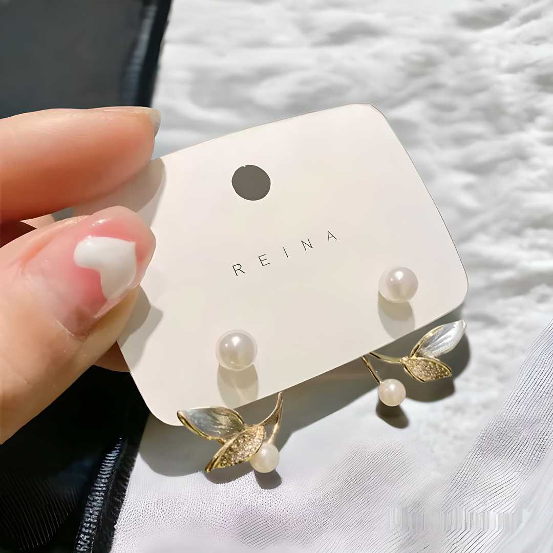 Pearl Petal Glow Earrings