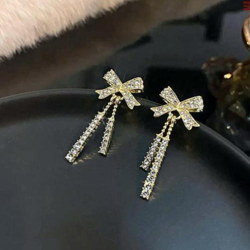 BelleBows Dangle Earrings