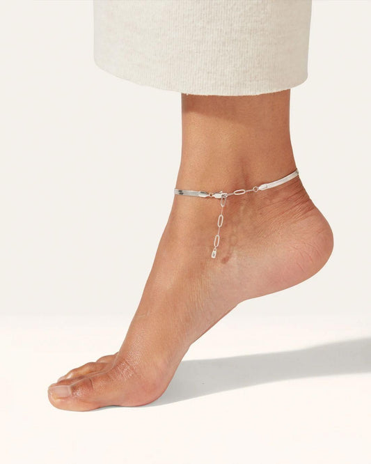 Anti Tarnish Golden Fang Anklet