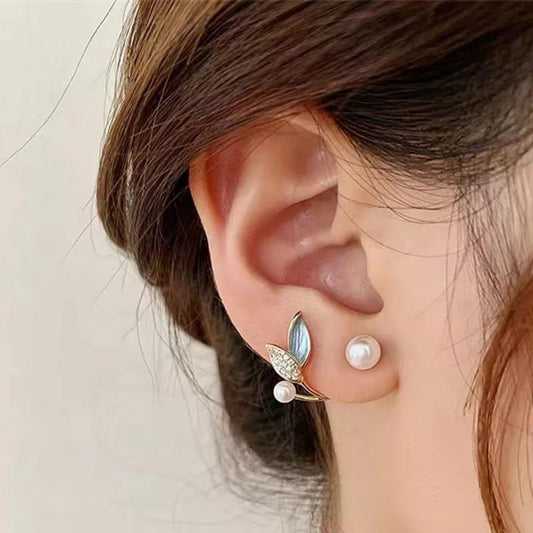Pearl Petal Glow Earrings