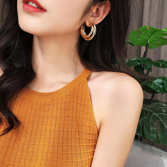 Twirl Glow Golden Earrings