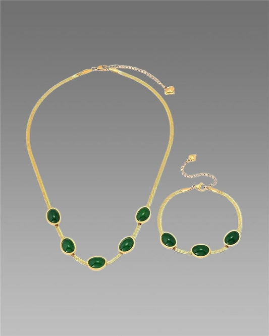 Timeless Jade Necklace With Bracelet