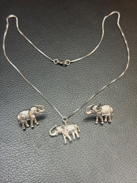 Elephant Necklace Set