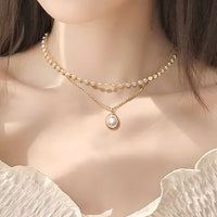 Béla Pearl Necklace